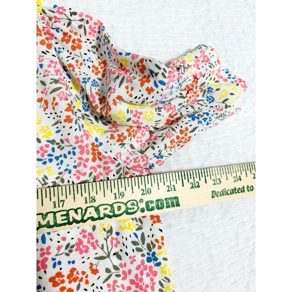 Loft White Ditsy Floral Blouse Sz Small Short Sleeve - Picture 6 of 9